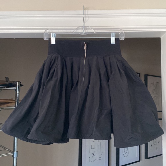 Juicy Couture Black Mini Skirt sz S - Picture 4 of 9